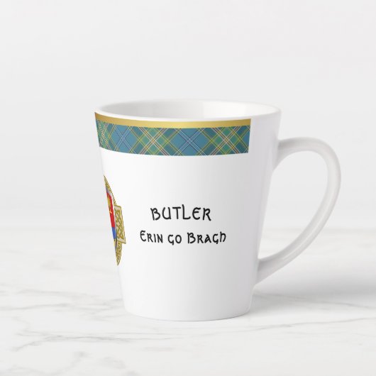 Butler Irish Shield & Tartan gepersonaliseerd Latte Mok (Rechts)