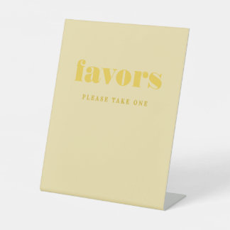 Butter Yellow Simple Wedding Favors Reclamebord Met Voetstuk