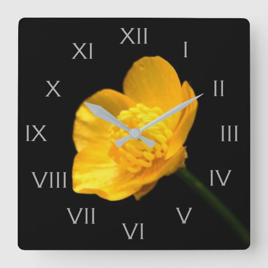 Buttercup Flower Grey Roman Numbers wc. Vierkante Klok (Voorkant)