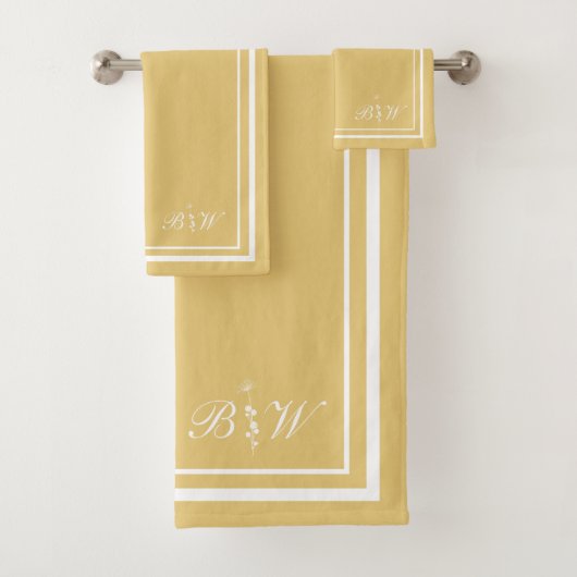Buttercup Geel Border Script Meisje Monogram Bad Handdoek (Insitu)
