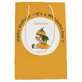 Buttercup Kind Whimsical Flower Party Collectie Medium Cadeauzakje (Voorkant)