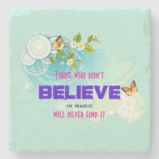 Butterflies en bloesems met een Magic Quote Stenen Onderzetter (Voorkant)