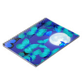 Butterflies en Moths in een Deep Blue Moonlit Sky Notitieboek (Linkerzijde)