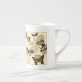 Butterflies glijdend over bladeren porselein kop (Rechts)