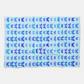 Butterflies, indigo, sky blue background theedoek (Horizontaal)