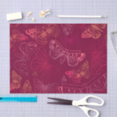 Butterflies over de rode rotzooi van Bourgogne Tissuepapier (Craft)