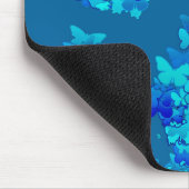 Butterflies tegen blauwe nachtelijke hemel, maansc muismat (Hoek)