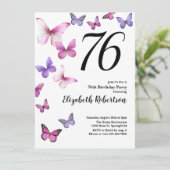 Butterfly 76e verjaardag uitnodiging in roze / Paa (Staand voorkant)