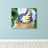 Butterfly Canvas Afdruk (Insitu (Houten vloer))