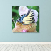 Butterfly Canvas Afdruk (Insitu (Houten vloer))