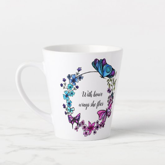 Butterfly en Flowers Wreatcustom quote of name Latte Mok (Links)