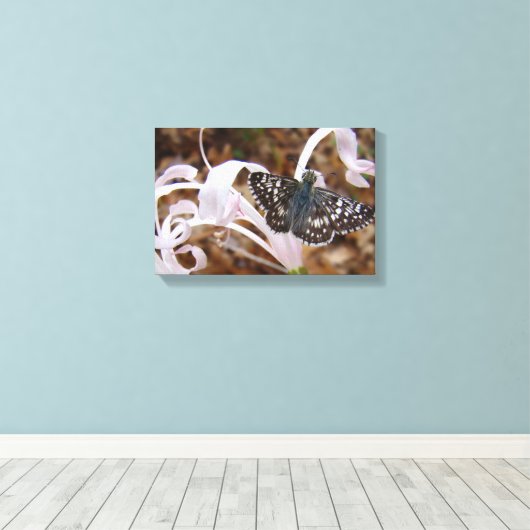 Butterfly en Roze danseringsventiel Canvas Afdruk (Insitu (Houten vloer))