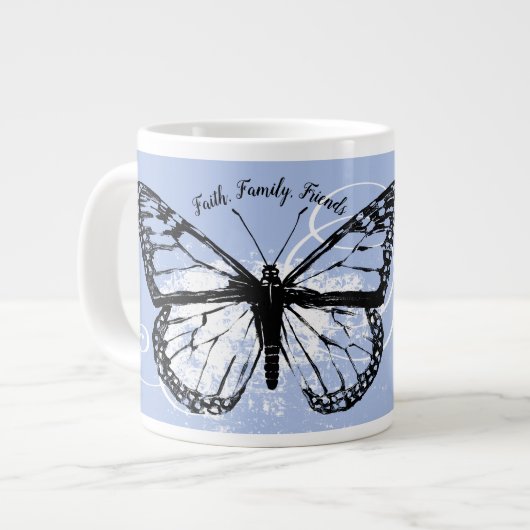 Butterfly Faith Family Friends Blue Monogramed Grote Koffiekop (Links)