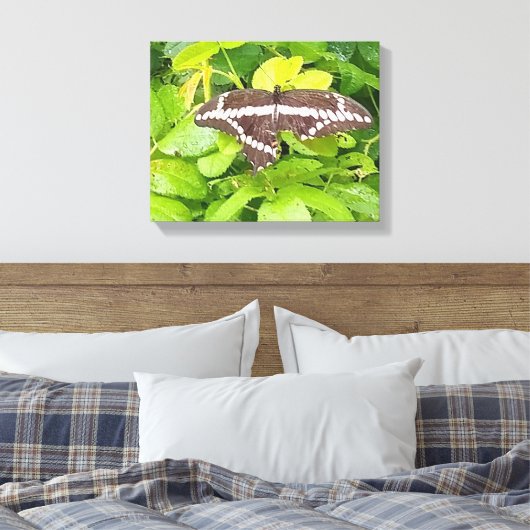 Butterfly Garden Wrapped Canvas (Insitu (Slaapkamer))