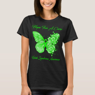 Butterfly hoopt op een zuiver Kabuki-syndroom T-shirt
