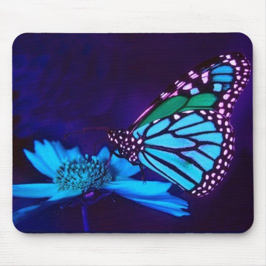 Butterfly in Blue Light Mousepad Muismat (Voorkant)