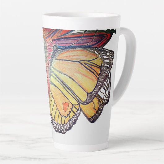 Butterfly landing on flower collection latte mok (Rechterhoek)