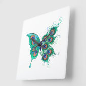 Butterfly met Green Peacock Feathers Vierkante Klok (Hoek)