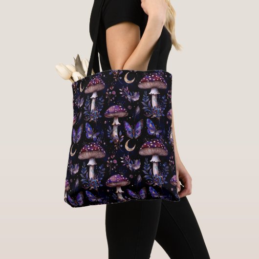 Butterfly Mushroom Floral Dark Witchy Celestial Tote Bag (Dichtbij)