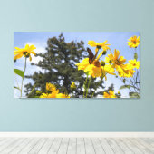 Butterfly N Sunbloemen 2 Gewikkeld Canvas Afdruk (Insitu (Houten vloer))