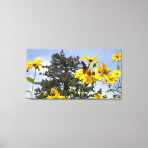 Butterfly N Sunbloemen 2 Gewikkeld Canvas Afdruk