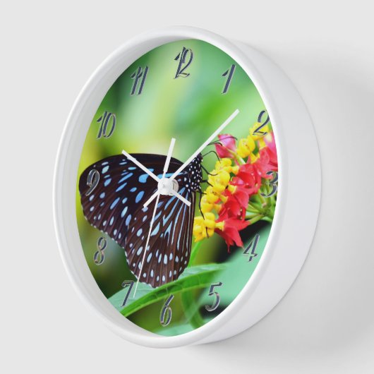 Butterfly on Flowers Wall Clock (Hoek)