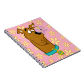 Butterfly on Scooby-Doo's neus Notitieboek (Rechterzijde)