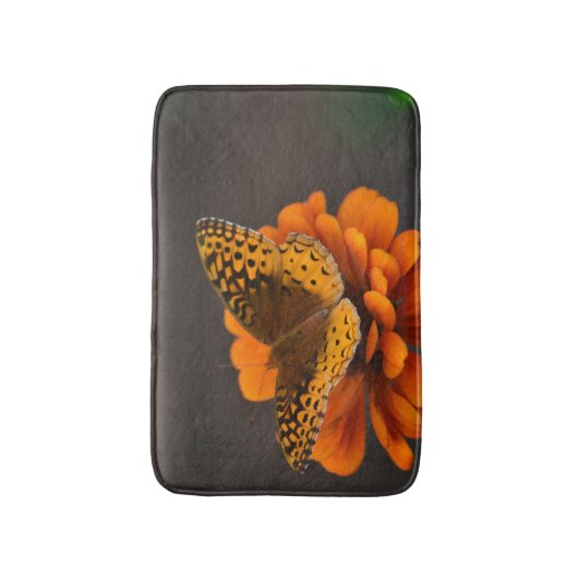 Butterfly on Zinnia Bath Mat (Voorkant Verticaal)