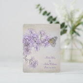 Butterfly op Lilacs bruiloft nodig Kaart (Staand voorkant)