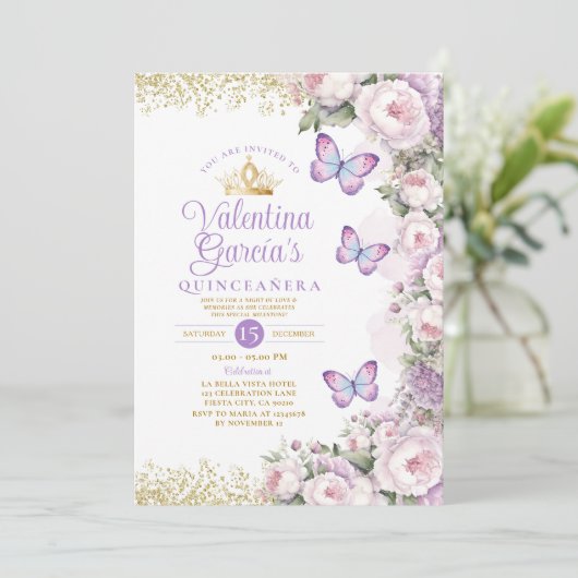 Butterfly Quinceañera 15 Anos Paarse Bloemenkroon Kaart (Staand voorkant)
