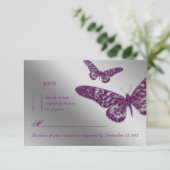 Butterfly RSVP Weddenschapkaart Paars (Staand voorkant)