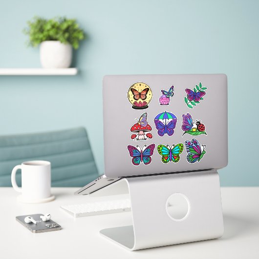 Butterfly Sticker Pack voor kinderen - Kleurrijk,  (Laptop op bureau)