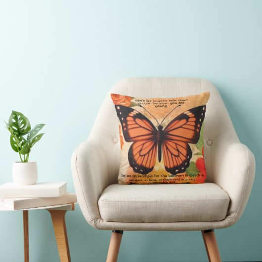 Butterfly Throw Pillow 1 Timothy 4:12 Kussen (Stoel)