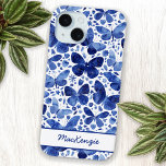 Butterfly Waterverf Blue, op maat gemaakt iPhone 15 Case<br><div class="desc">Indigoblauw en wit waterverf vlinderschilderij. Verander de naam om te personaliseren.</div>