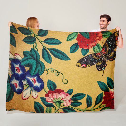 Butterfly with a bush woven polar blanket fleece deken (In situ)