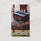 Button accordeon op stoel met bloemrijke stoel visitekaartje (Achterkant)