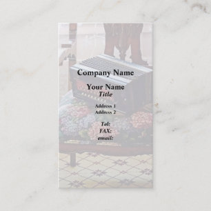 Button accordeon op stoel met bloemrijke stoel visitekaartje