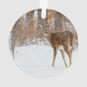 Button Buck Deer in Winter White Snowy Field Ornament (achterkant)