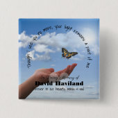 Button Hand die een vlindermagneet HAMbyWG vrijgee (Voorkant)