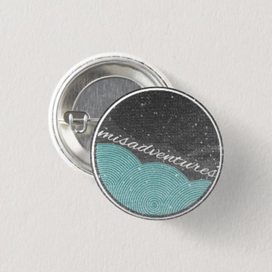 Button "Misadventures" (Voorkant /achterkant)