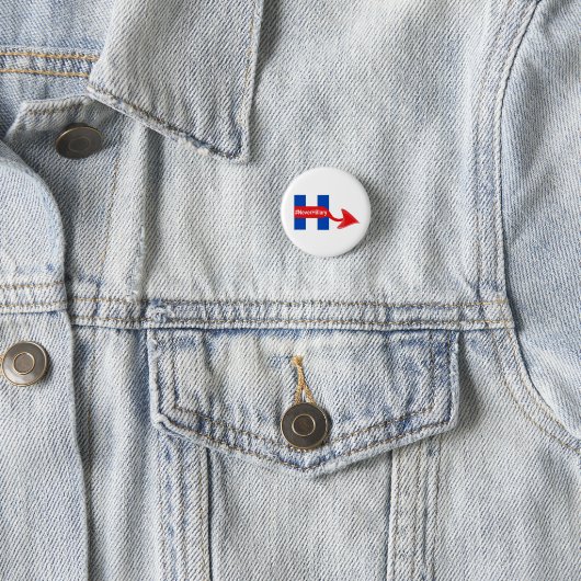 Button Nooit Hillary (In situ)