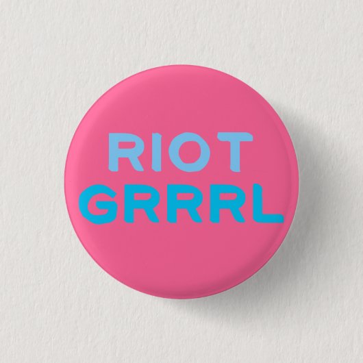 Button "Riot Grrl" (Voorkant)