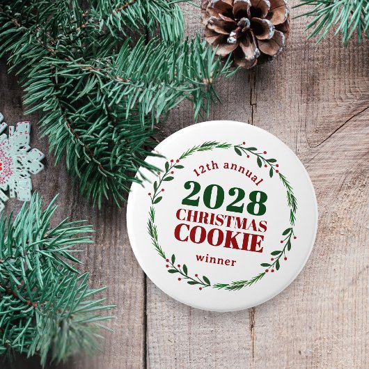 Button van de Modern Annual Holiday Contest Winner