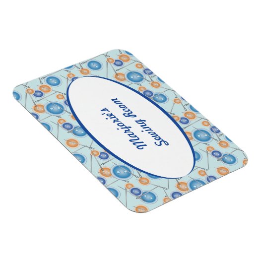 Buttonnen en naaigarens magneet (Rechterzijde)