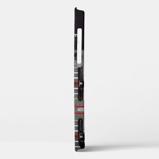 Buttonnen op een geluidsmixer in een opnamestudio. Case-Mate iPhone case (Achterkant / Links)