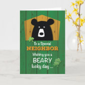 Buurman Beer en Shamrocks op St. Patrick's Day Kaart (Gele Bloem)