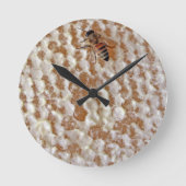 Buzz Buzz Wall Clock Ronde Klok (Voorkant)
