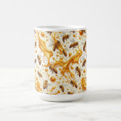 Buzz & Drip - Seamless 8K Honey Bee Pattern with G Koffiemok (Center)