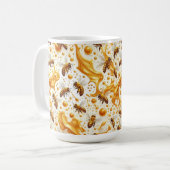 Buzz & Drip - Seamless 8K Honey Bee Pattern with G Koffiemok (Voorkant links)
