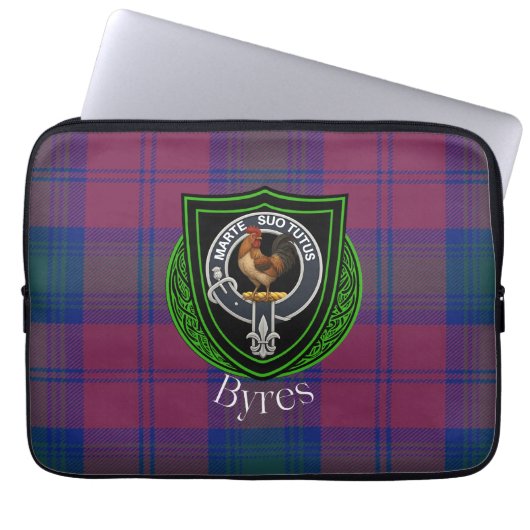 Byres Scottish Clan Tartan and Crest  Laptop Sleeve (Voorkant)
